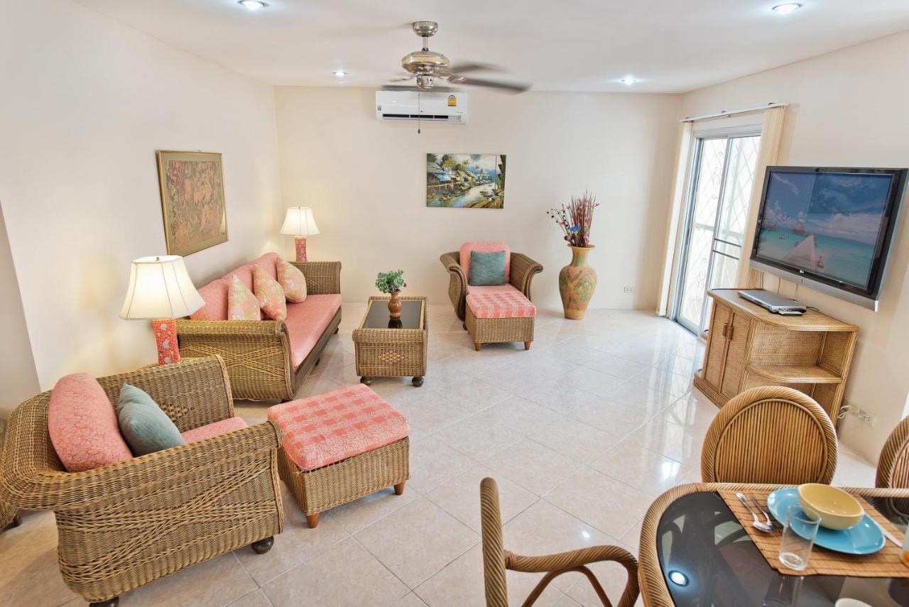 Butterfly Garden Boutique Residences Large Luxury Apts And Villas A Lifetsyle Destination By Neang, Everything You Need All Right Here 1-3 Bedrooms 110 To 190 Sq Mtrs, 2 Full Bathrooms, Rain Shower, Spa Bath, Bbq, Free Wifi, Staff 24-7, Close To Beac Pattaja Kültér fotó
