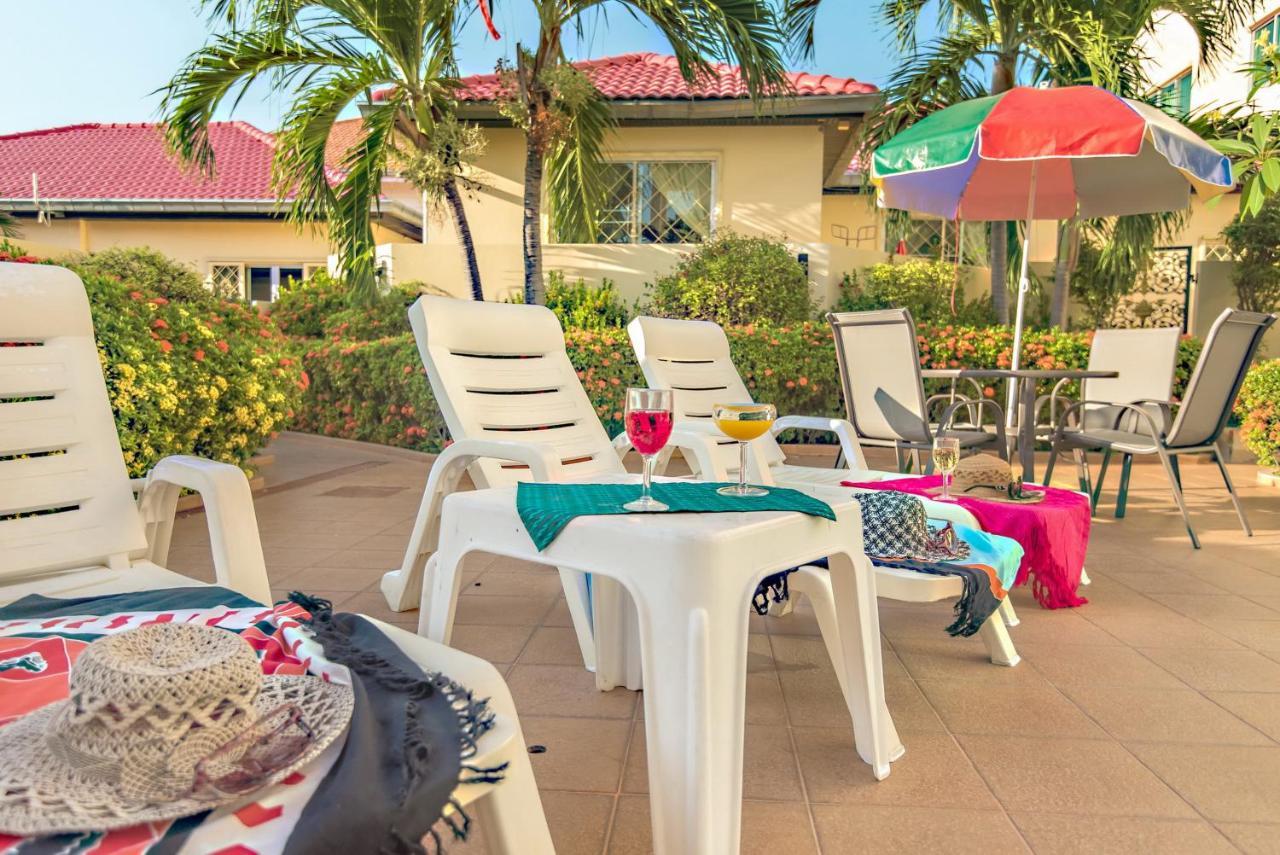 Butterfly Garden Boutique Residences Large Luxury Apts And Villas A Lifetsyle Destination By Neang, Everything You Need All Right Here 1-3 Bedrooms 110 To 190 Sq Mtrs, 2 Full Bathrooms, Rain Shower, Spa Bath, Bbq, Free Wifi, Staff 24-7, Close To Beac Pattaja Kültér fotó