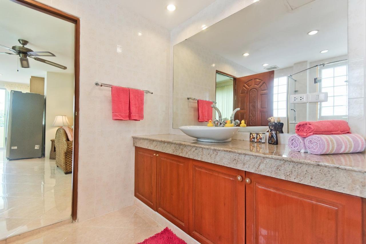 Butterfly Garden Boutique Residences Large Luxury Apts And Villas A Lifetsyle Destination By Neang, Everything You Need All Right Here 1-3 Bedrooms 110 To 190 Sq Mtrs, 2 Full Bathrooms, Rain Shower, Spa Bath, Bbq, Free Wifi, Staff 24-7, Close To Beac Pattaja Kültér fotó