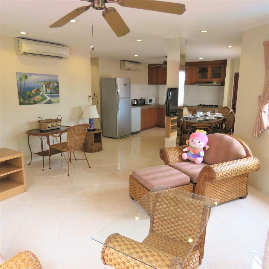 Butterfly Garden Boutique Residences Large Luxury Apts And Villas A Lifetsyle Destination By Neang, Everything You Need All Right Here 1-3 Bedrooms 110 To 190 Sq Mtrs, 2 Full Bathrooms, Rain Shower, Spa Bath, Bbq, Free Wifi, Staff 24-7, Close To Beac Pattaja Kültér fotó